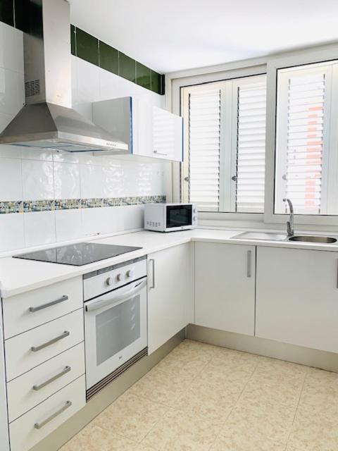 Benicàssim Apartamentos Playa Centro מראה חיצוני תמונה